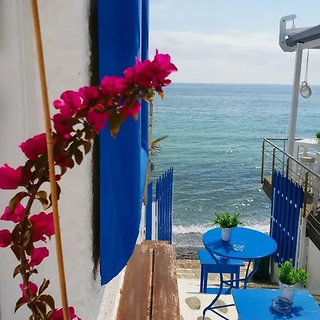 مكان تخييم Olympos