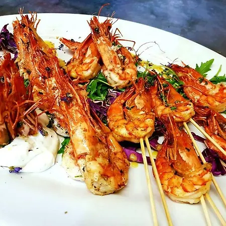 مكان تخييم Olympos *